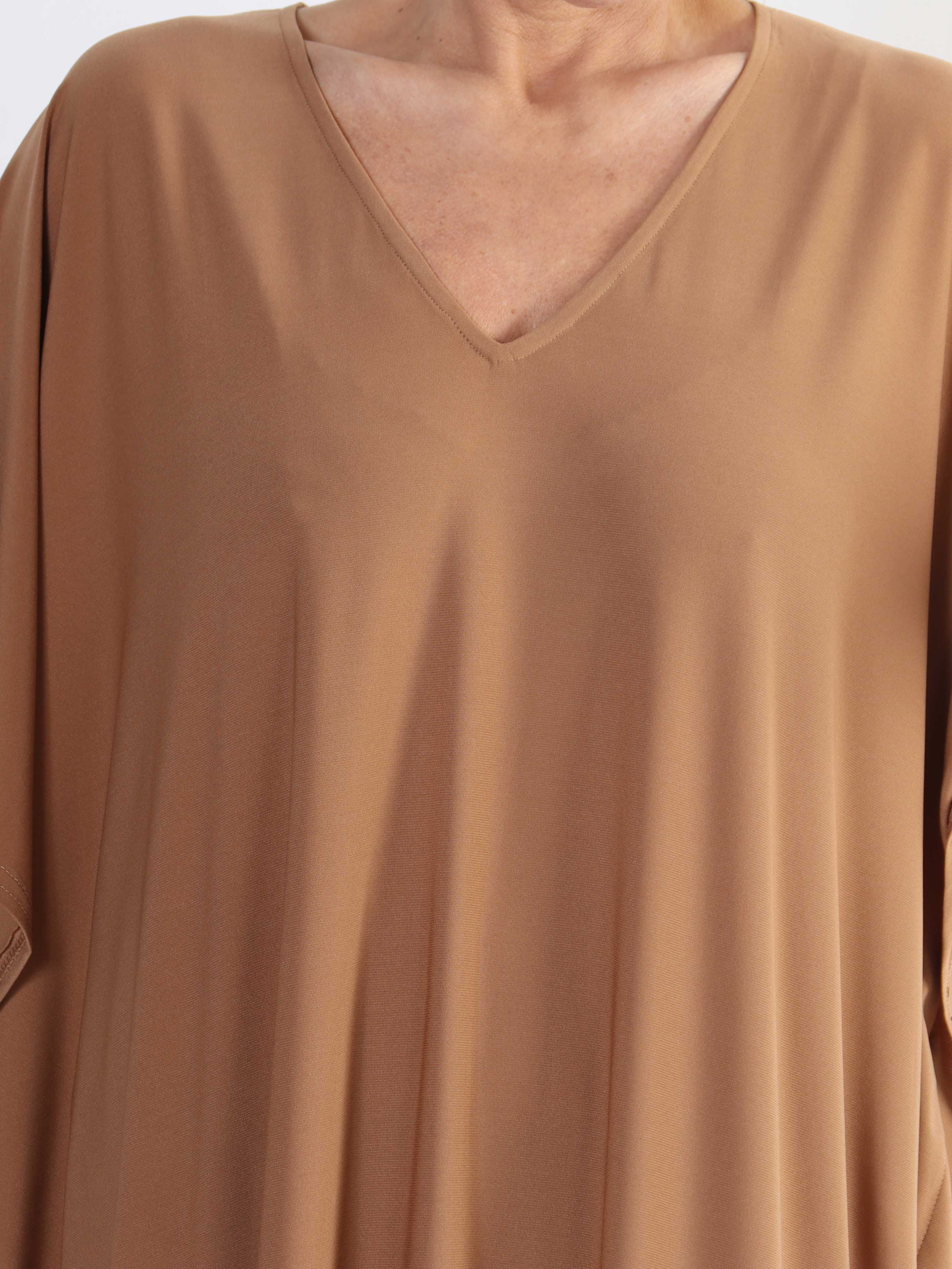 Azmina Plain Long - Ensfarvet elastisk plus size tunika